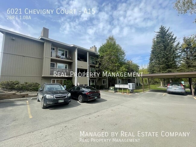 Building Photo - 6021 Chevigny St