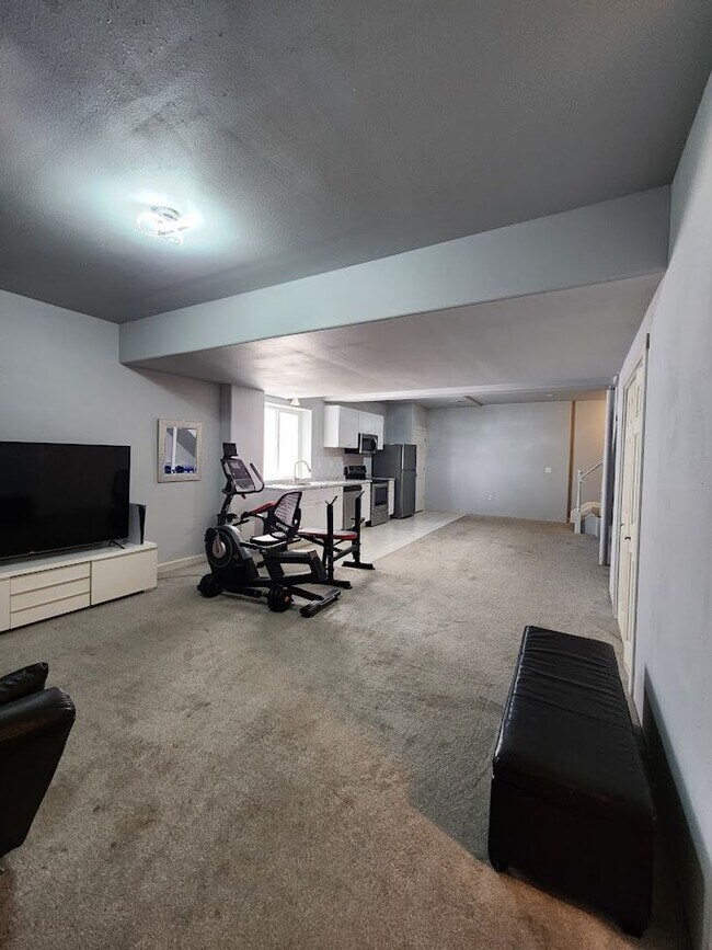 Building Photo - Long Realty & Property Management - 5 bedroom Stunning Home with Full Finished Basement