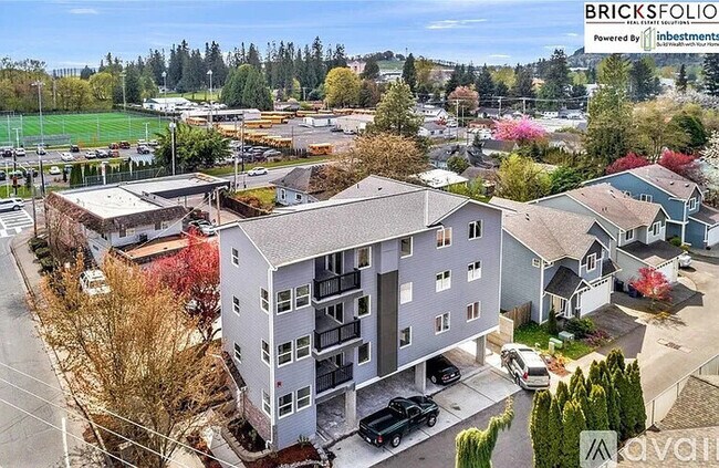 Building Photo - Welcome Home to Your Perfect Sanctuary in Monroe