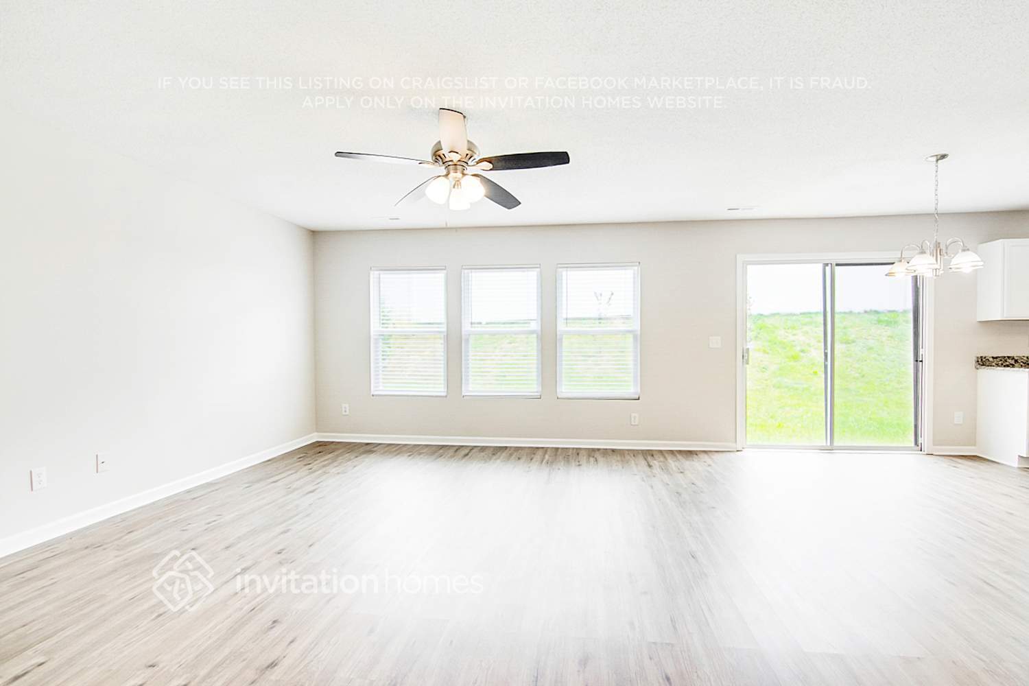 Building Photo - 516 Pebblestone Dr