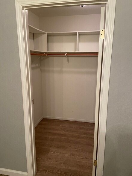 Building Photo - 1307 Rice Ln