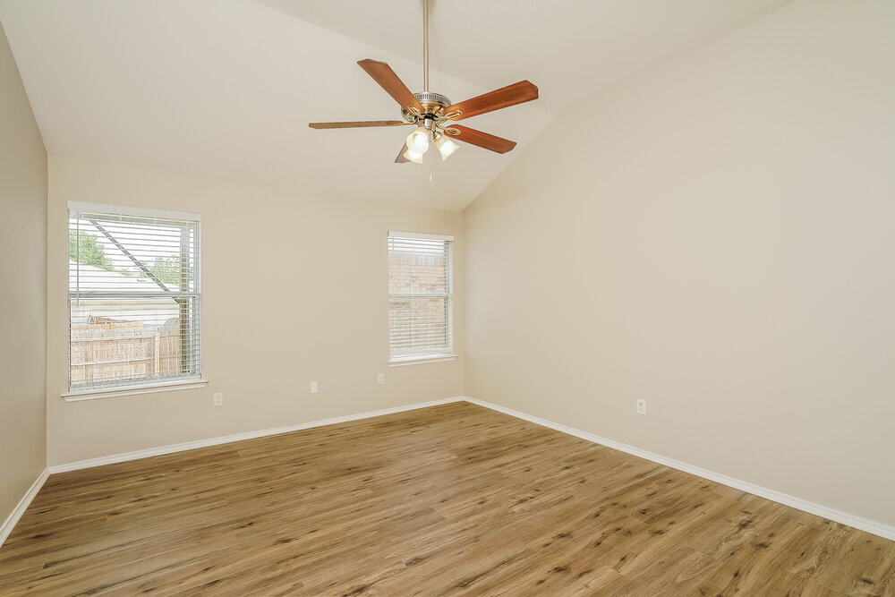 Building Photo - 8921 Tumbleweed Dr