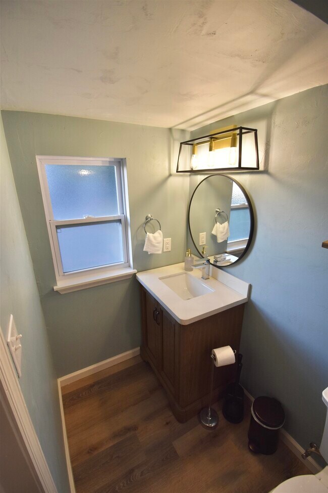 Building Photo - 2400 Lake Hall Rd