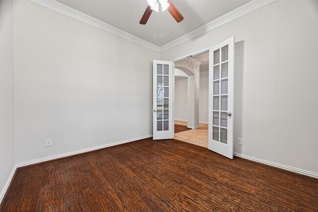 Building Photo - 6726 Hathaway Ln