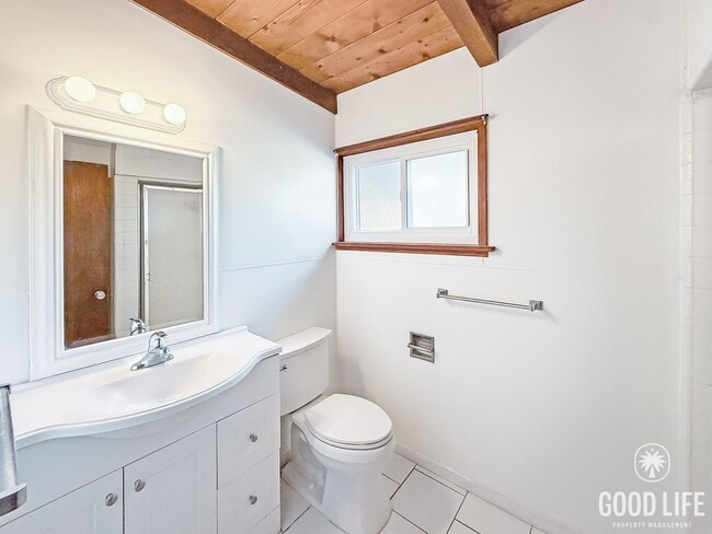 Building Photo - Charming El Cajon Home with Spacious Livin...