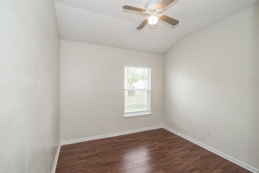 Building Photo - 10966 Darlington Oak Ct