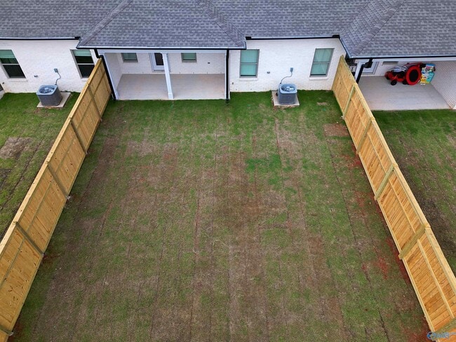 Building Photo - 207 Osceola Cir