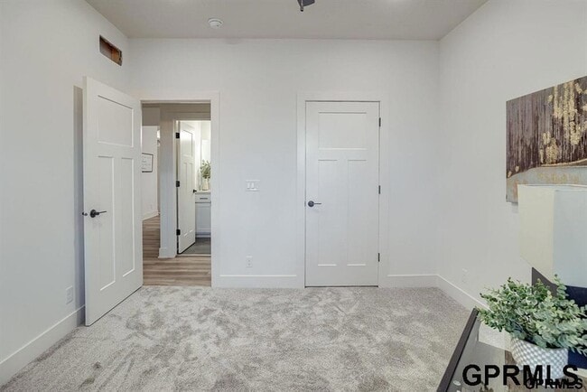 Building Photo - 10209 S 180th Ave