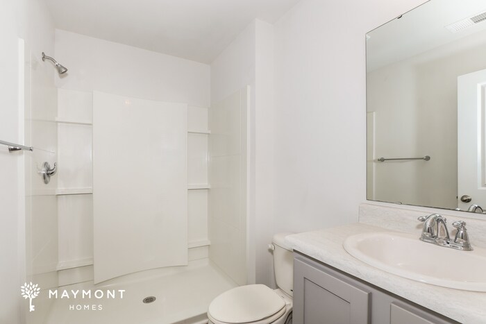 Building Photo - 523 Sugar Pne Dr