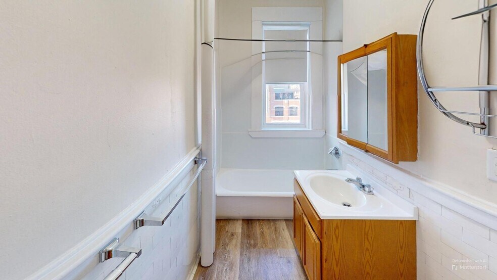 Building Photo - 1185 Boylston St