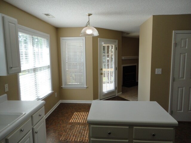 Building Photo - 2100 Haig Point Way