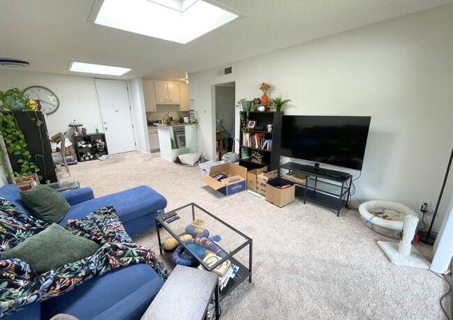 Building Photo - 6416 Friars Rd