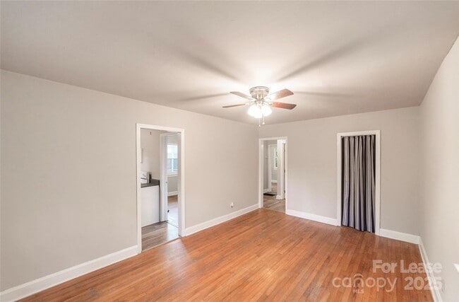 Building Photo - 2730 Holt St