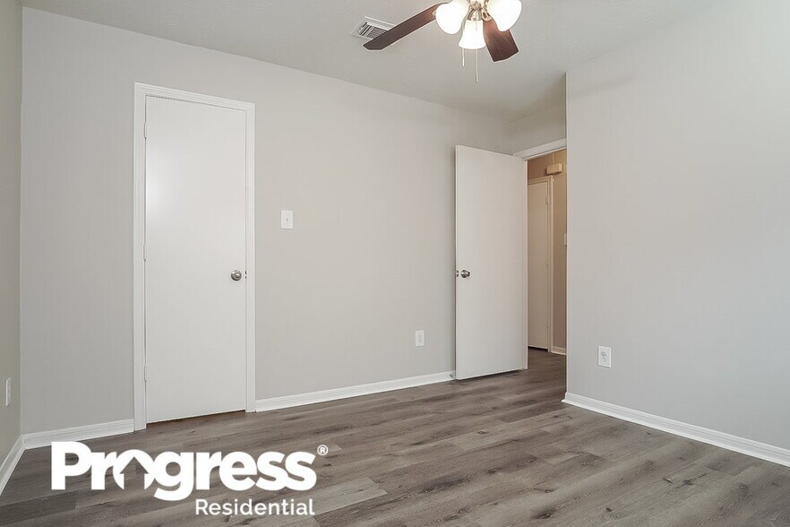 Building Photo - 3943 Teal Vista Ct