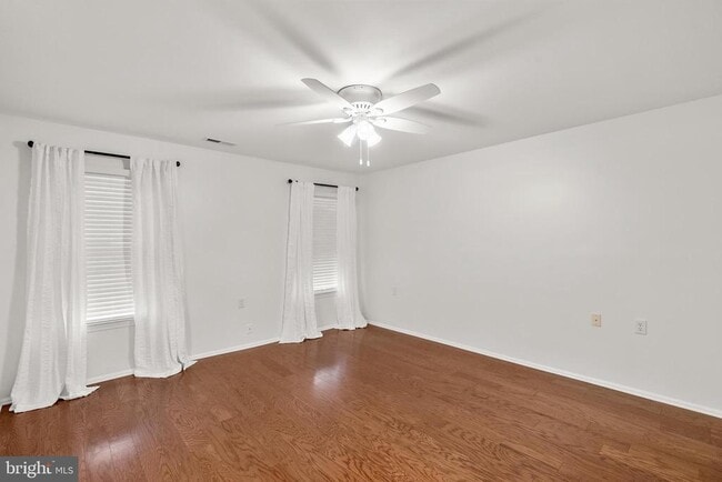 Building Photo - 6 Moneta Ct