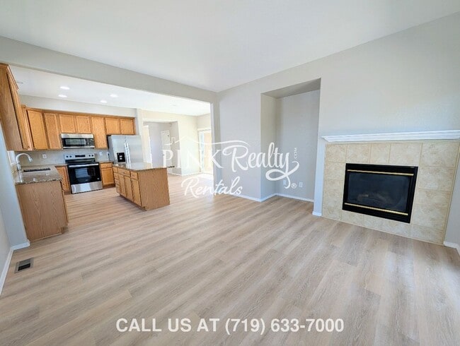 Building Photo - 12252 Point Reyes Dr