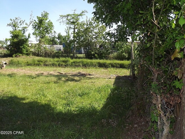Building Photo - 2712 Oak Hammock Dr