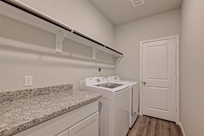 Building Photo - 7074 Gentle Breeze Dr