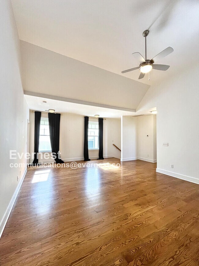 Building Photo - 5301 Pennsylvania Ave