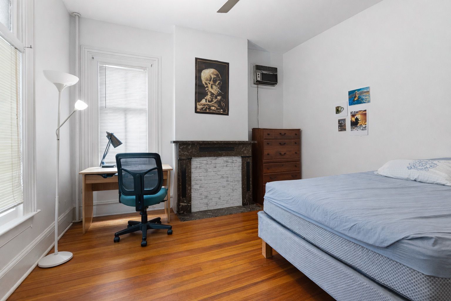 Building Photo - 72 Walnut St