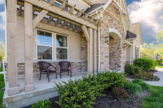 Building Photo - 14375 Trahan Dr