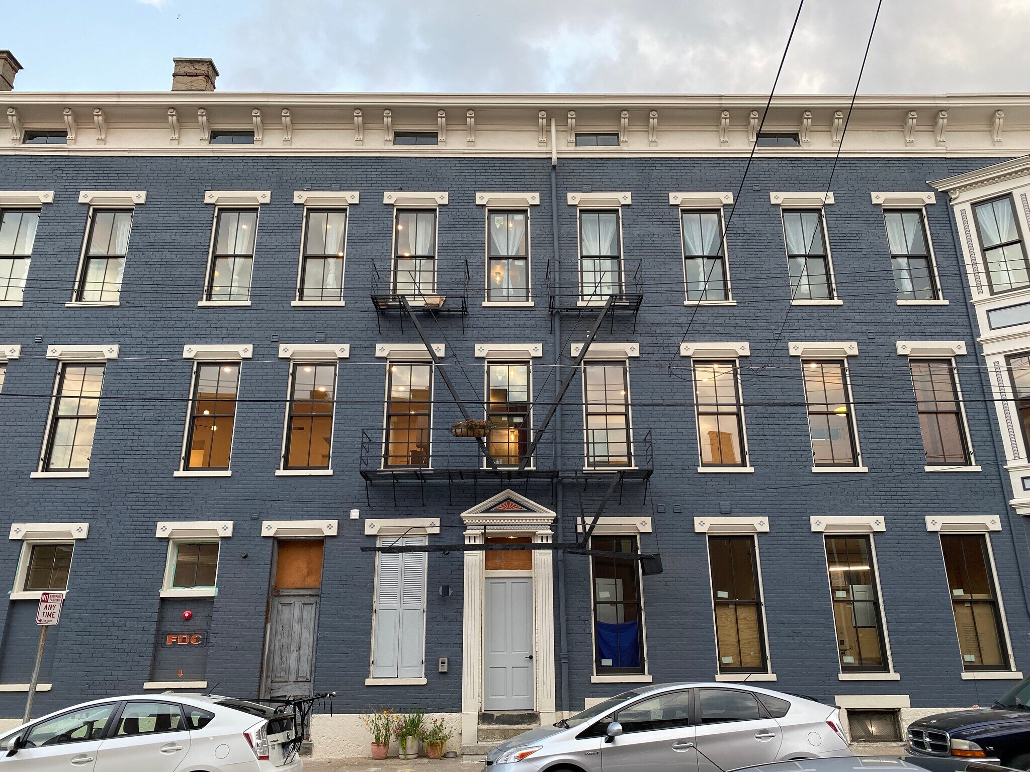 Building Photo - 1035 Dayton St