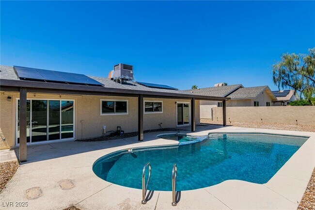 Building Photo - 3740 Lillo St