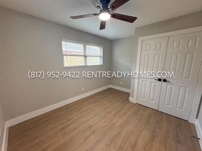 Building Photo - 7810 Birchbark Dr