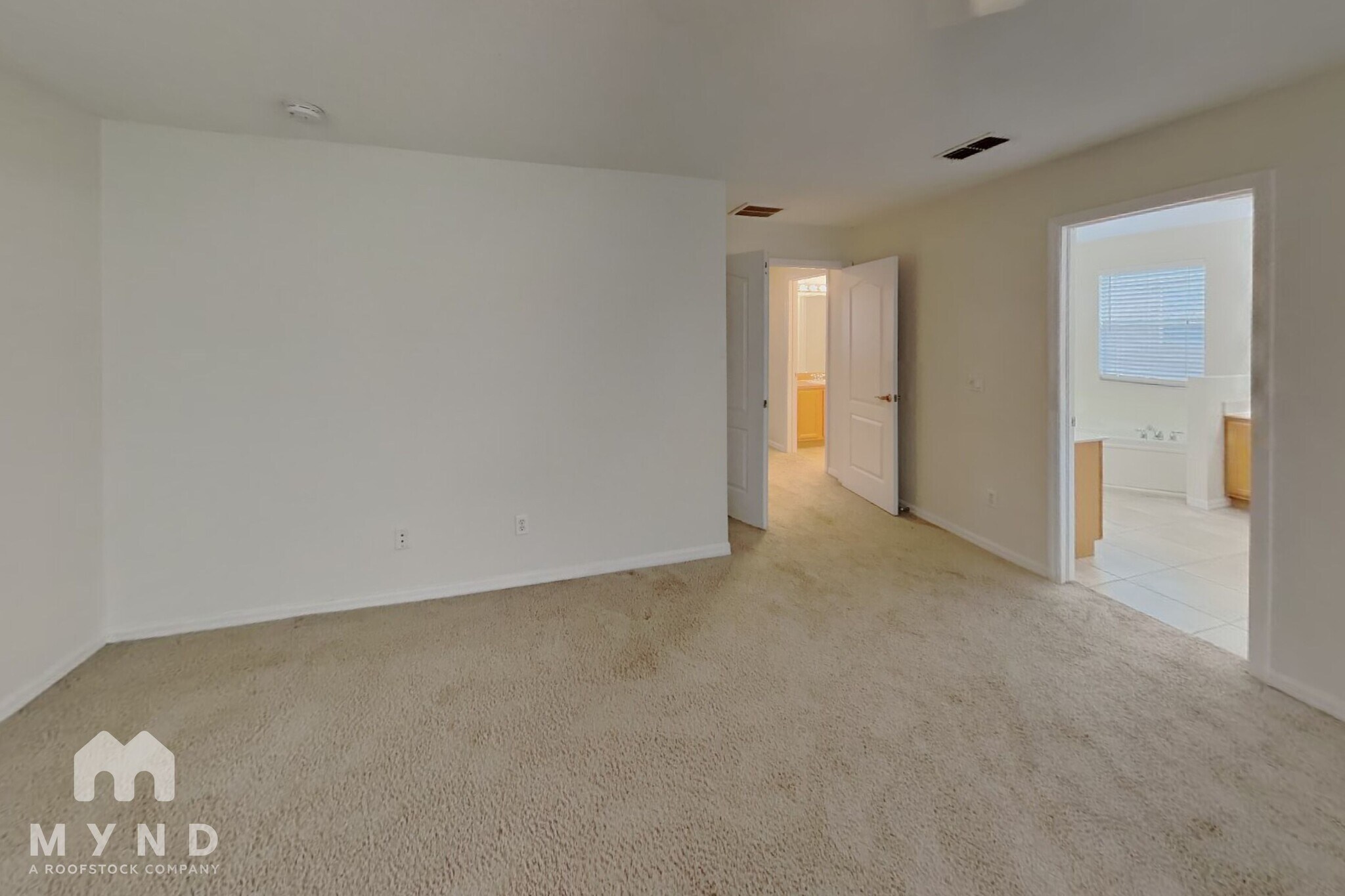 Building Photo - 9333 Mandrake Ct