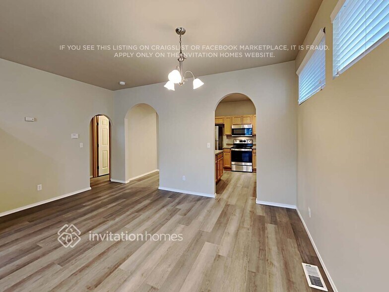 Building Photo - 1723 181st St E