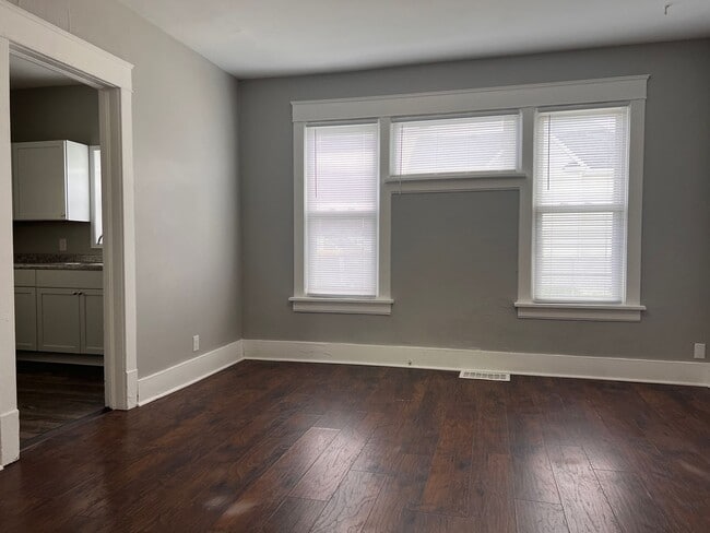 Building Photo - 4121/4123 7th Avenue