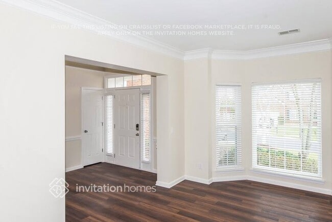 Building Photo - 15832 Hollingbourne Rd