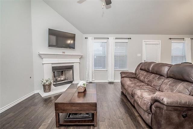 Building Photo - 1020 Rose Garden Dr
