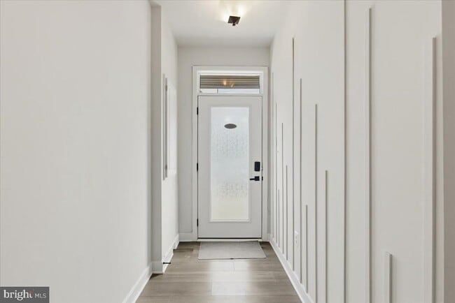 Building Photo - 7810 Yona Ct