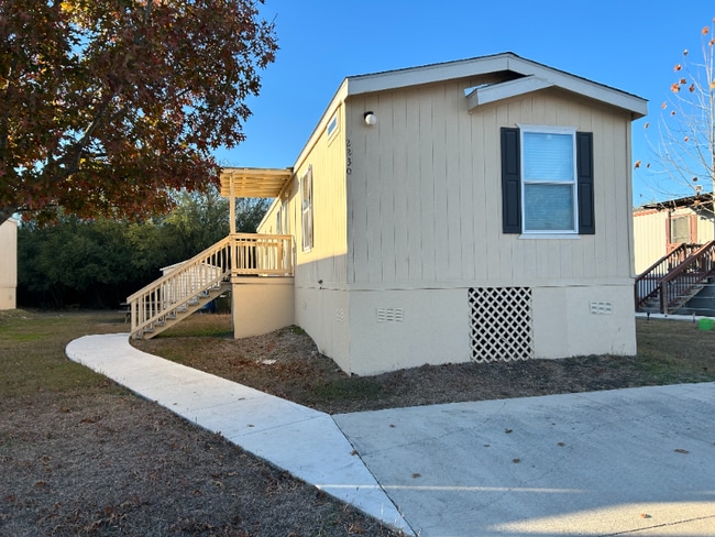 Building Photo - 2230 Sanchez Trl