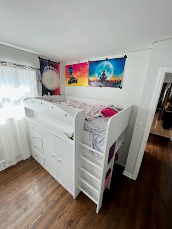 Building Photo - 5146 N Kenneth Ave