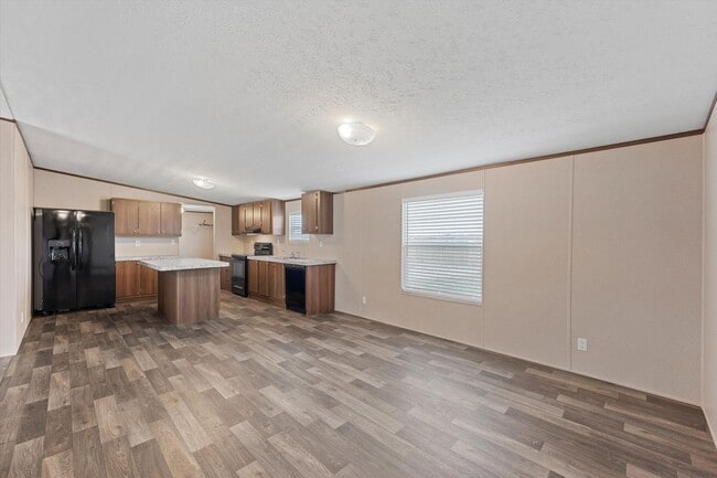 Building Photo - Spacious Country Living In Gholson