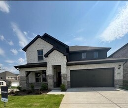 Building Photo - 603 Stagg St