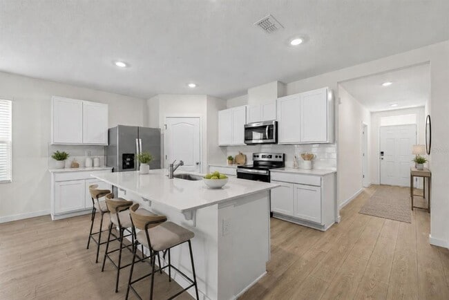 Building Photo - 2893 House Finch Rd
