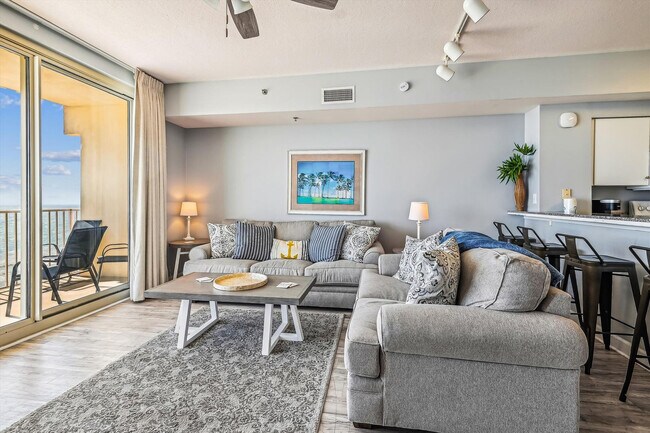 Building Photo - 104 Gulfside Ct