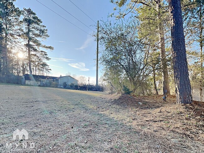 Building Photo - 1191 Timbercrest Dr