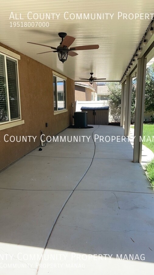 Building Photo - 25255 High Plains Ct
