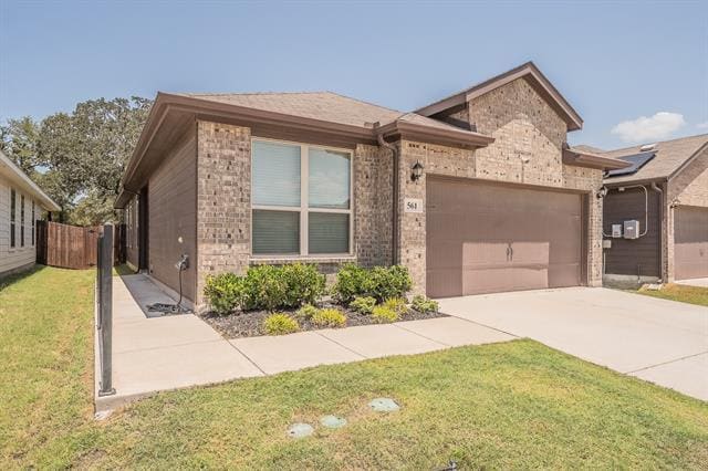 Building Photo - 561 Concho St