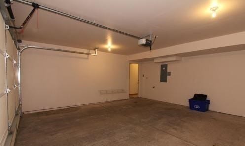 Building Photo - 3 bedroom, 2 bath Townhome in North Liberty