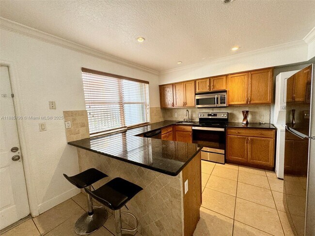 Building Photo - 7801 Hispanola Ave