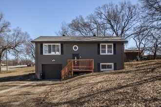 Building Photo - Beautiful 3-bedroom/3 baths for Rent