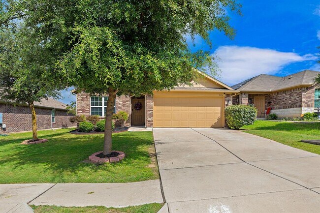 Building Photo - 5916 Montrelia Dr