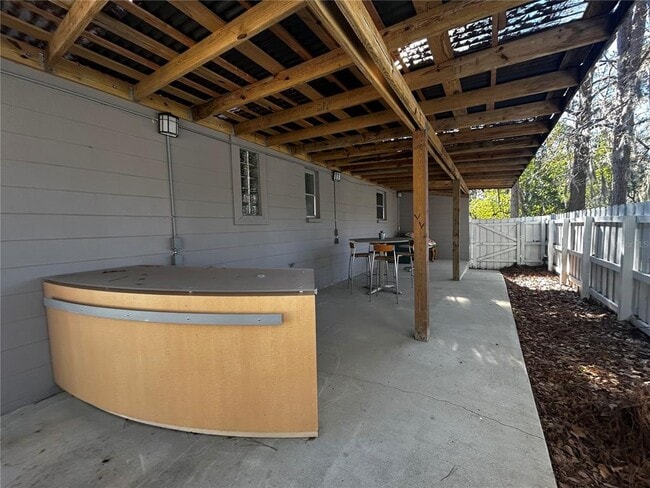 Building Photo - 1606 NW 22nd St