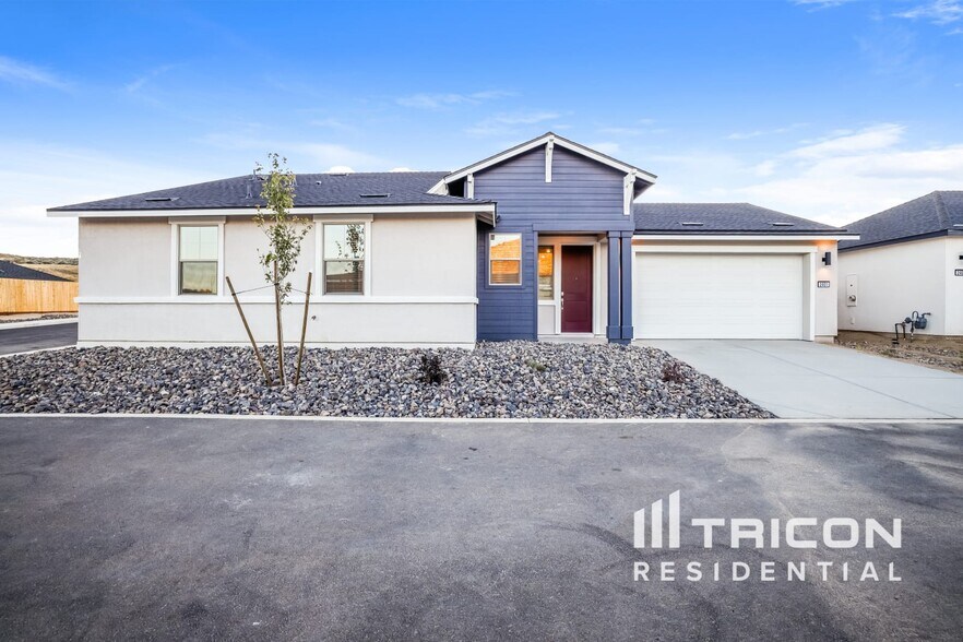 Interior Photo - Tricon Lemmon Drive