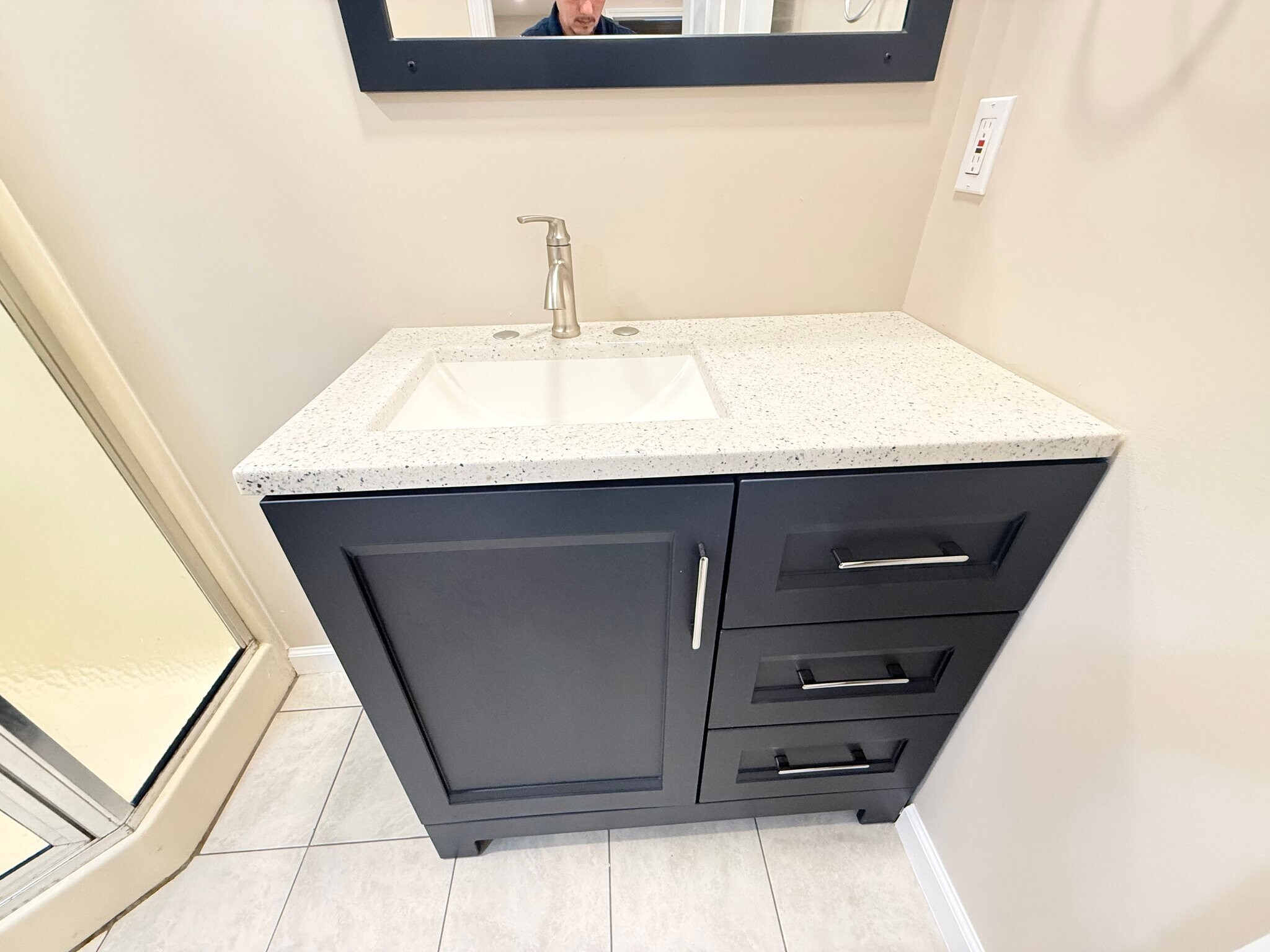 Building Photo - 1233 Vincennes St